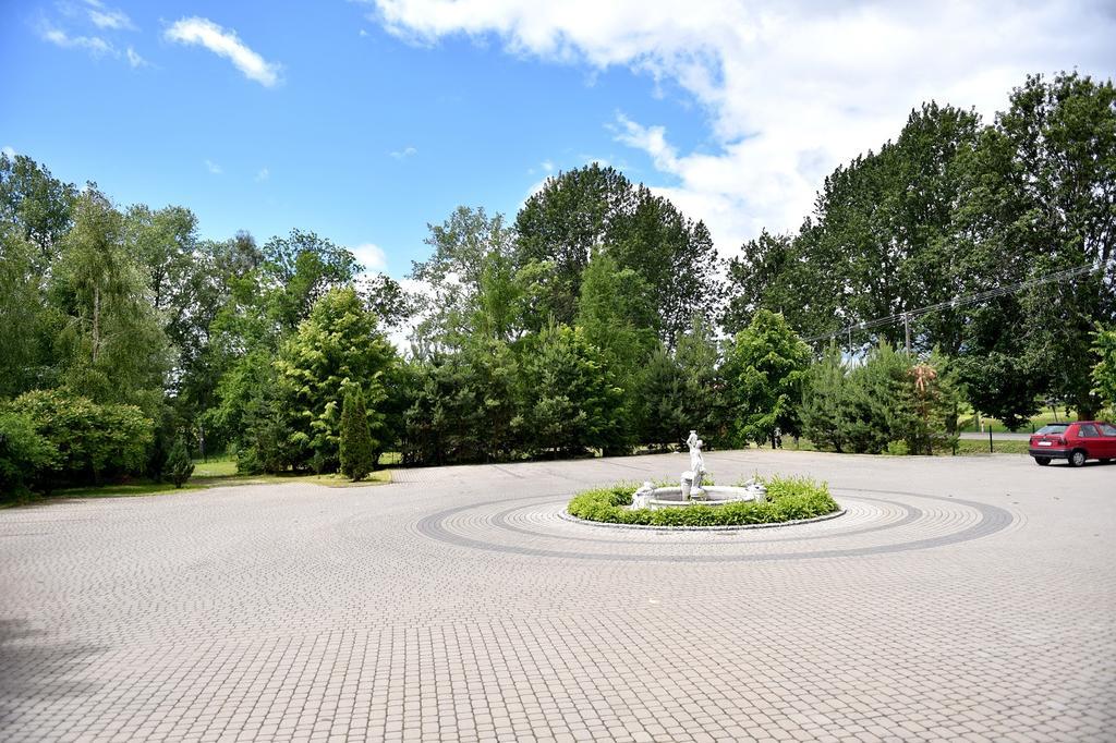 Zajazd Bialy Mlyn Sterławki Wielkie エクステリア 写真